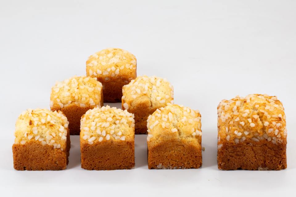 6 Mini Lemon Scone